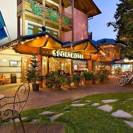Sporthotel Rosatti ดิมาโร ภายนอก รูปภาพ