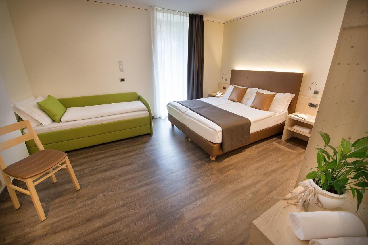 Sporthotel Rosatti ดิมาโร ภายนอก รูปภาพ