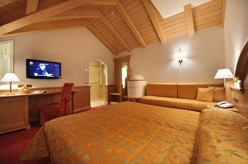 Sporthotel Rosatti ดิมาโร ห้อง รูปภาพ