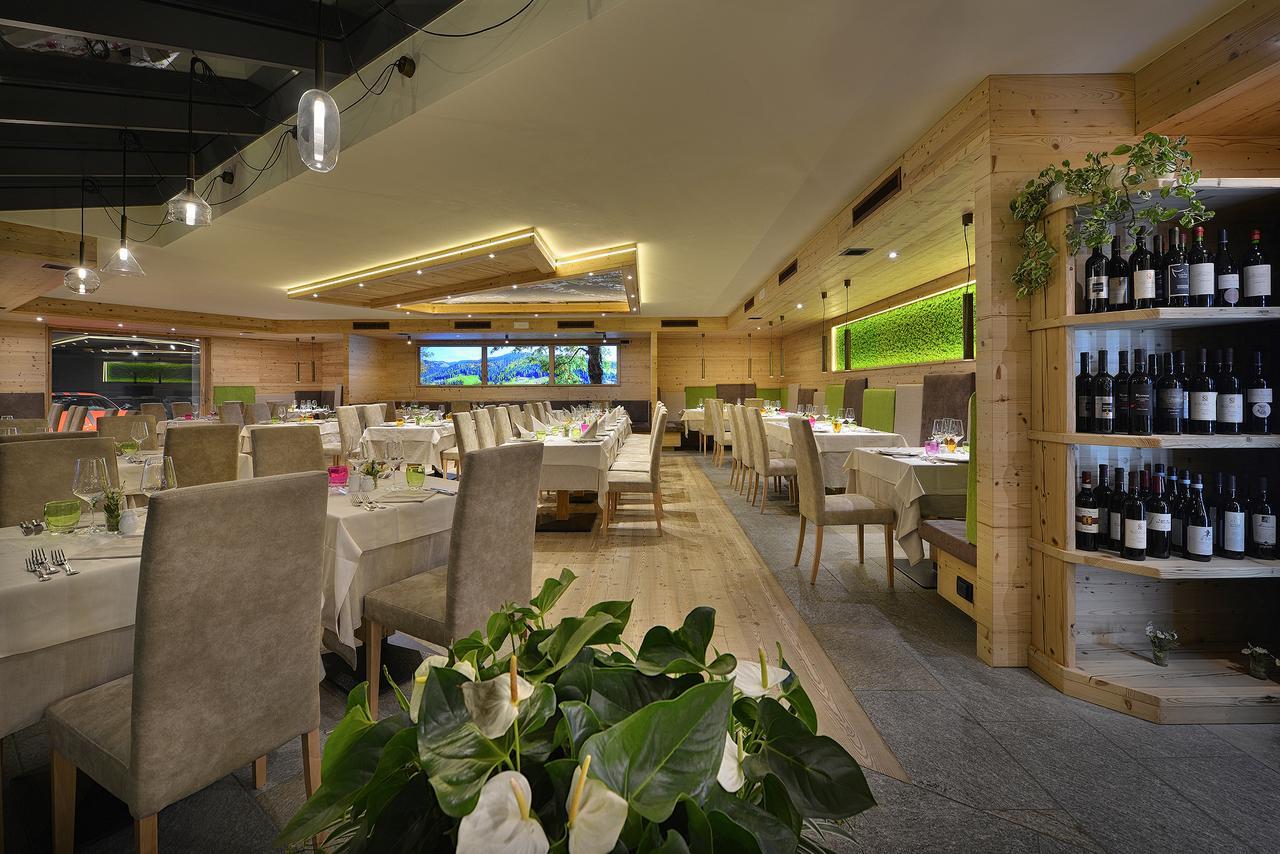 Sporthotel Rosatti ดิมาโร ภายนอก รูปภาพ